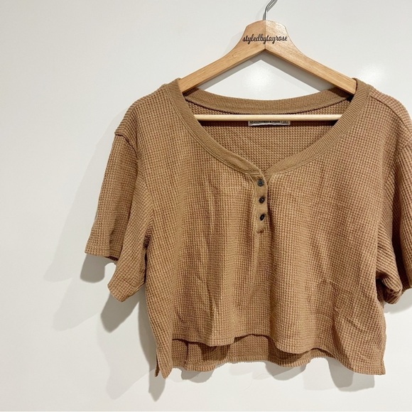 Abercrombie & Fitch Waffle Henley Crop Lounge Top - Picture 3 of 8